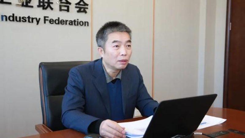 传送带在现代生产线中的应用与选型要点
